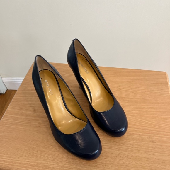 Nine West Blue Cork Wedges Heels Size 9.5 Round Toe Patent Leather - Picture 2 of 5